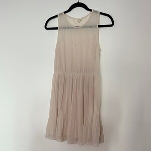 [Anthropologie] Sleeveless Pleated Chiffon Dress